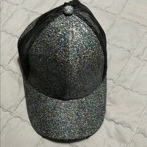 Glitter Cap 4 Ponytail